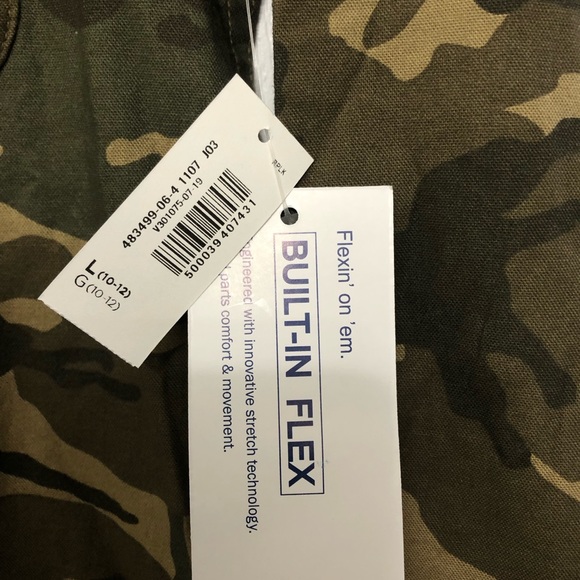 Boys Camo Button-Up Shirt - Picture 2 of 3